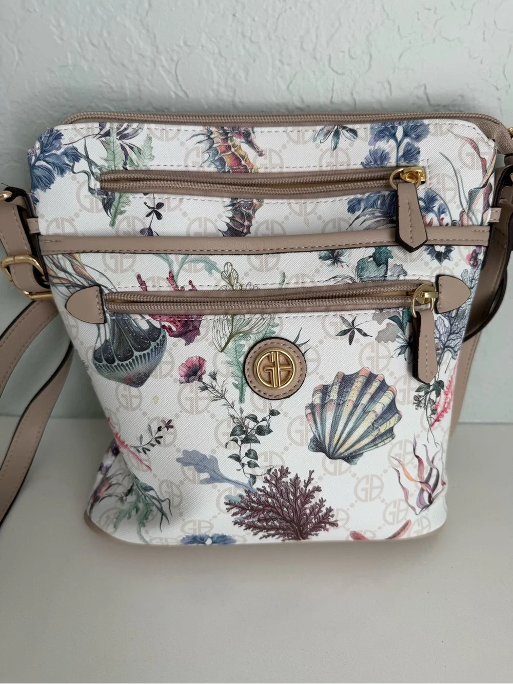 🐚 Coastal Crossbody Bag